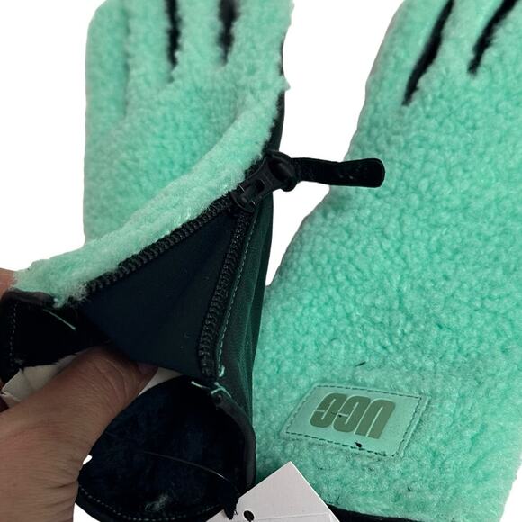 UGG Leather & Faux Shearling Gloves Large PALE EMERALD - Picture 7 of 8